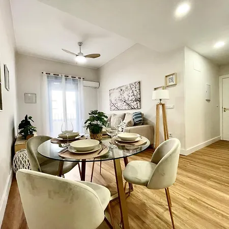 House In Garden 3 Daire Cordoba